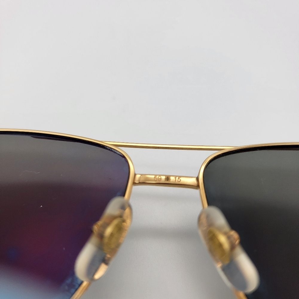 Cartier Men's Gold Frame Glasses with Black Accents - Picture 7 of 10